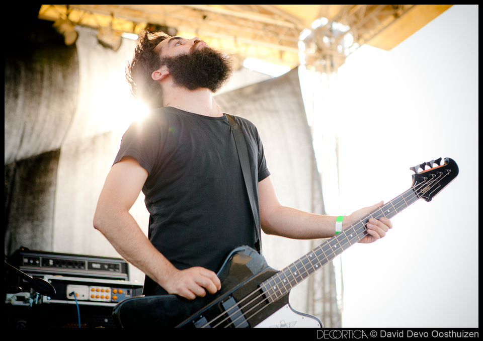 How self-promoting musicians are annoying fans on social media